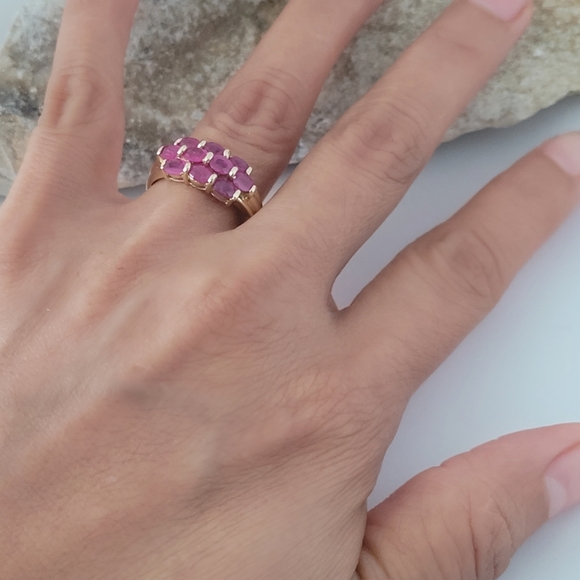 β€οΈ10k Size 9 Beautiful Solid Yellow Gold Rubies Gemstones Ring! ππ - Picture 8 of 12